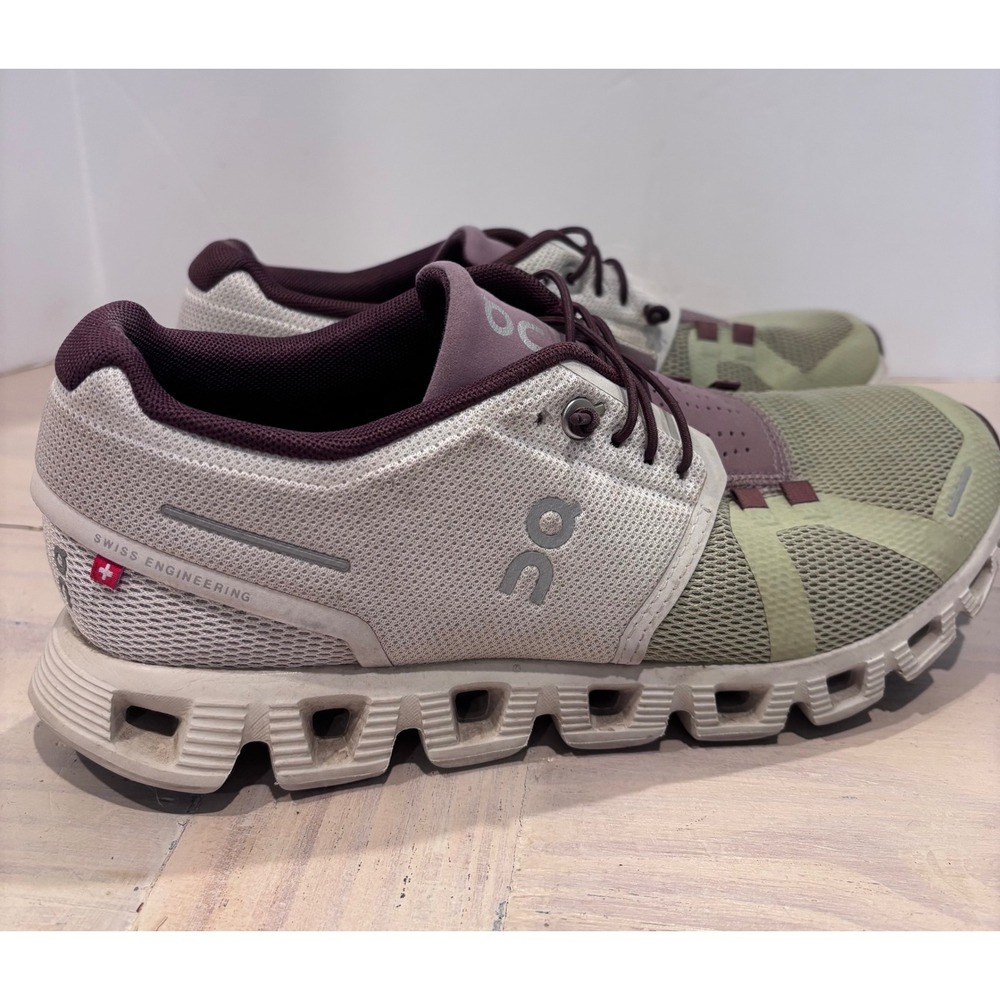 On Running Cloud 5 Women's Size 7.5 US Ice Haze Athletic Shoes Sneakers 59.98016